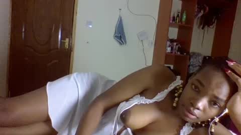 sweet_planet online show from 07/21/26, 03:42