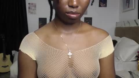 Snapshot of sweet_puna chatting on 11/11/25, 07:58 Nancy online show from 11/11/25, 07:58