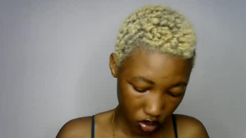 sweet girl online show from 06/25/26, 11:26