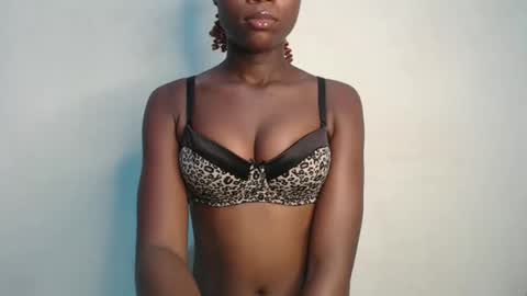 raya online show from 02/09/26, 05:06