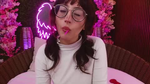 Roxanee online show from 01/10/26, 01:46