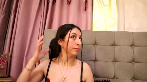 Sammy Lauren online show from 12/18/25, 03:34