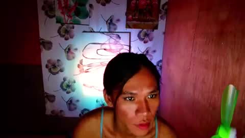 Zhienne online show from 11/18/25, 07:07