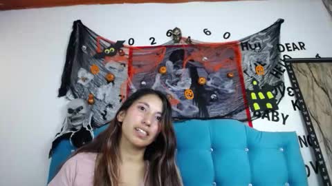Adriana online show from 10/05/25, 03:10