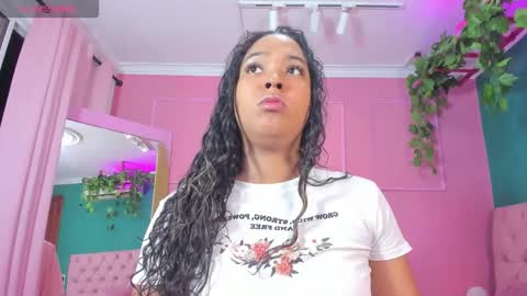 Yeileen online show from 03/27/26, 11:48