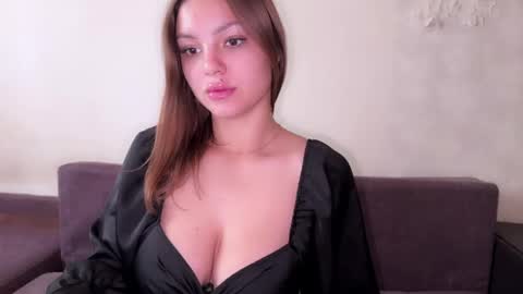 sweet_strawberr online show from 04/20/26, 10:18