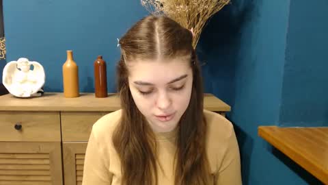 Rebecca online show from 02/25/25, 07:31