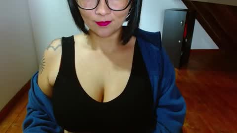 Snapshot of sweet_tammyy chatting on 02/05/25, 12:20 tammy IG stammy 36 online show from 02/05/25, 12:20