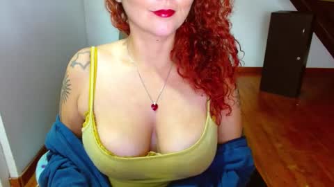 Snapshot of sweet_tammyy chatting on 03/11/25, 10:09 tammy IG stammy 36 online show from 03/11/25, 10:09
