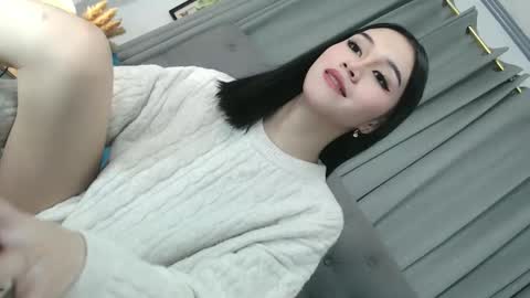 sweet_tatiana28 online show from 03/25/26, 09:37