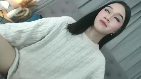 sweet_tatiana28 online show from 04/15/26, 03:52