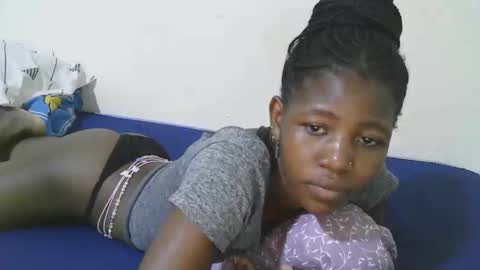 Tatty online show from 10/21/25, 06:03