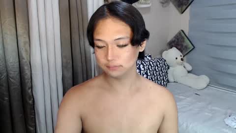 Snapshot of sweet_tenshi chatting on 03/06/25, 01:24 tenshi online show from 03/06/25, 01:24