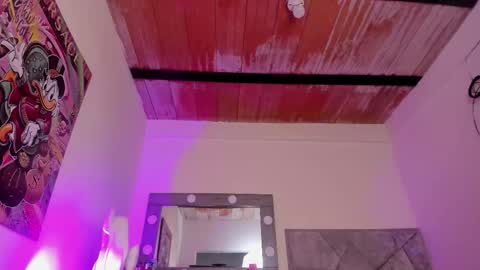          online show from 10/19/25, 10:32