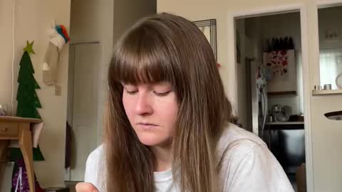 Heidi Brenner - Please check bio for schedule  FAQ online show from 12/17/25, 01:50