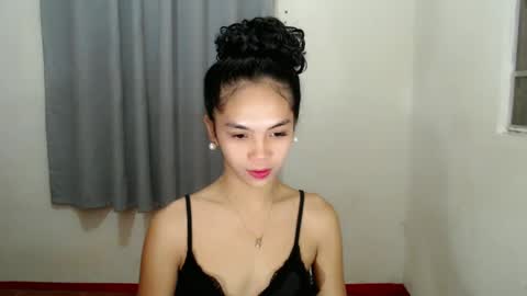 Snapshot of sweet_tyla chatting on 01/31/25, 03:33 sweet_tyla online show from 01/31/25, 03:33