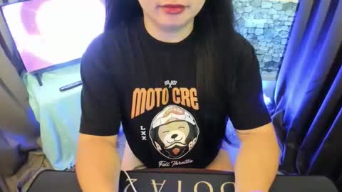 Valentine online show from 09/27/25, 08:47