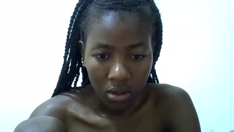 Snapshot of sweet_vee1 chatting on 06/22/26, 01:30 Princess vee online show from 06/22/26, 01:30