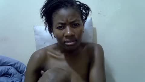 Snapshot of sweet_vee1 chatting on 07/19/26, 07:34 Princess vee online show from 07/19/26, 07:34