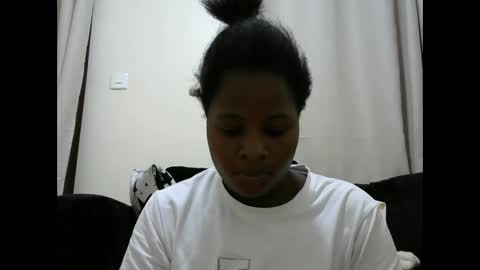 Snapshot of sweet_veebouset chatting on 06/02/26, 02:46 sweet_veebouset online show from 06/02/26, 02:46