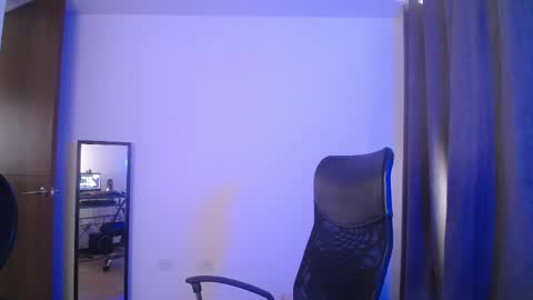 sweet_venus4 online show from 04/16/26, 09:39