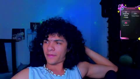 Steven independent model online show from 05/17/26, 08:16