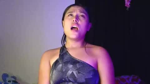 Snapshot of sweet_xuee18 chatting on 12/14/24, 07:40 Sweet online show from 12/14/24, 07:40