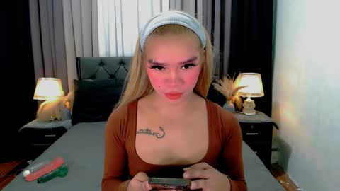 bea takashi  online show from 04/07/26, 09:21