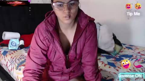 Snapshot of sweetalmaa chatting on 07/14/26, 09:47 Alma online show from 07/14/26, 09:47