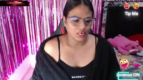 Snapshot of sweetalmaa chatting on 07/21/26, 09:33 Alma online show from 07/21/26, 09:33