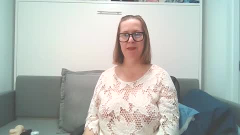 sweetandnaughty123 online show from 01/14/26, 08:25