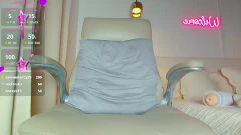 Andrea Cheryl GiLandreagil80 In Instagram online show from 03/04/25, 07:01