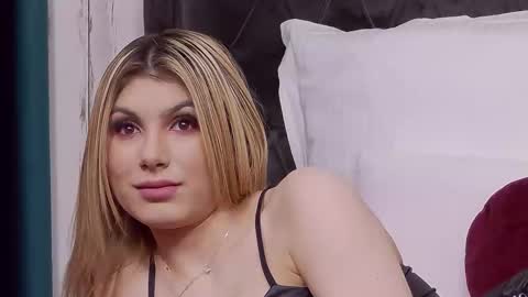 Anisia online show from 02/16/26, 07:15