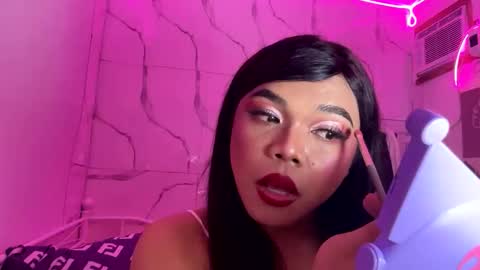 Leith Madrigal online show from 10/26/25, 06:58