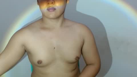 sweetasiangay online show from 11/01/25, 06:43