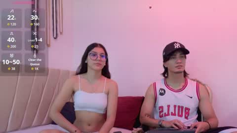 Snapshot of sweetauracouple chatting on 06/17/26, 12:18 sweetauracouple online show from 06/17/26, 12:18