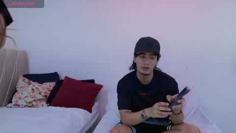 Snapshot of sweetauracouple chatting on 06/30/26, 12:28 sweetauracouple online show from 06/30/26, 12:28
