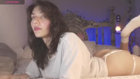 Aurora Rossi online show from 11/09/25, 12:20