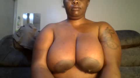 Snapshot of sweetbaby46 chatting on 02/04/25, 02:49 sweetbaby46 online show from 02/04/25, 02:49