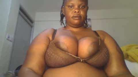 Snapshot of sweetbaby46 chatting on 10/19/25, 03:07 sweetbaby46 online show from 10/19/25, 03:07