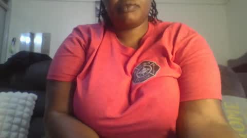 Snapshot of sweetbaby46 chatting on 12/01/25, 09:47 sweetbaby46 online show from 12/01/25, 09:47