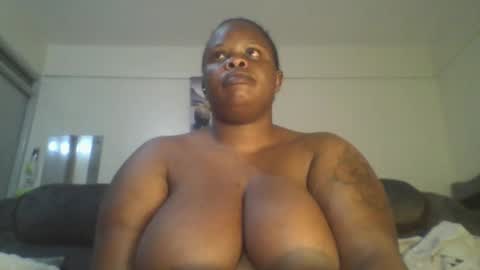 Snapshot of sweetbaby46 chatting on 12/23/25, 03:48 sweetbaby46 online show from 12/23/25, 03:48