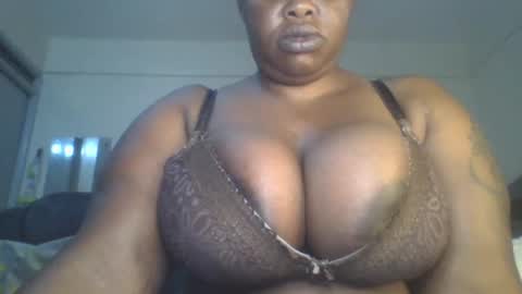 Snapshot of sweetbaby46 chatting on 02/27/26, 02:55 sweetbaby46 online show from 02/27/26, 02:55