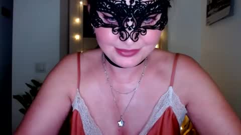 Snapshot of sweetberryxxx chatting on 06/12/26, 11:57 Diana online show from 06/12/26, 11:57