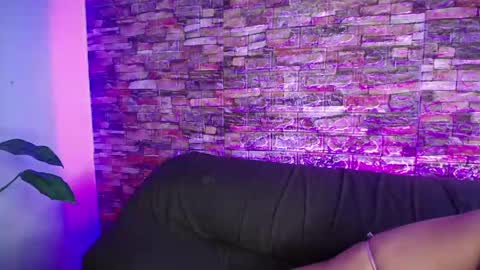 Snapshot of sweetbloomcs chatting on 05/11/26, 04:15 sweetbloomcs online show from 05/11/26, 04:15