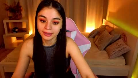 Kim online show from 04/21/26, 01:53