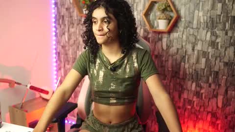 Salom independent model online show from 02/02/26, 03:16