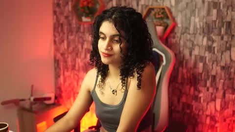 Salom independent model online show from 03/22/26, 04:05