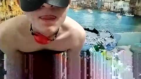 Snapshot of sweetboy0777 chatting on 02/17/26, 12:12 Sweetboy0777 online show from 02/17/26, 12:12