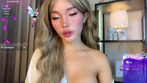 Snapshot of sweetcandylove1 chatting on 01/15/26, 06:33 Candy online show from 01/15/26, 06:33